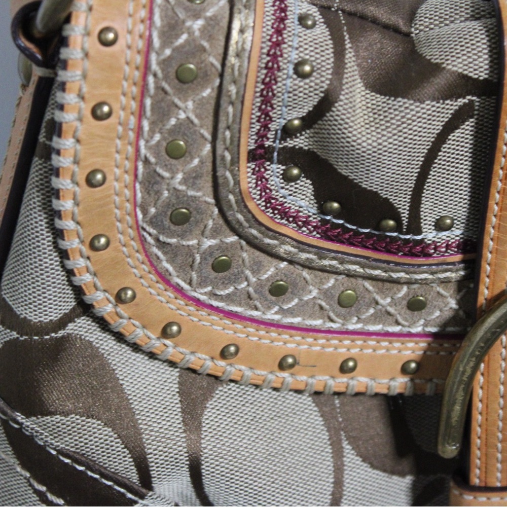 Coach Soho - image 7